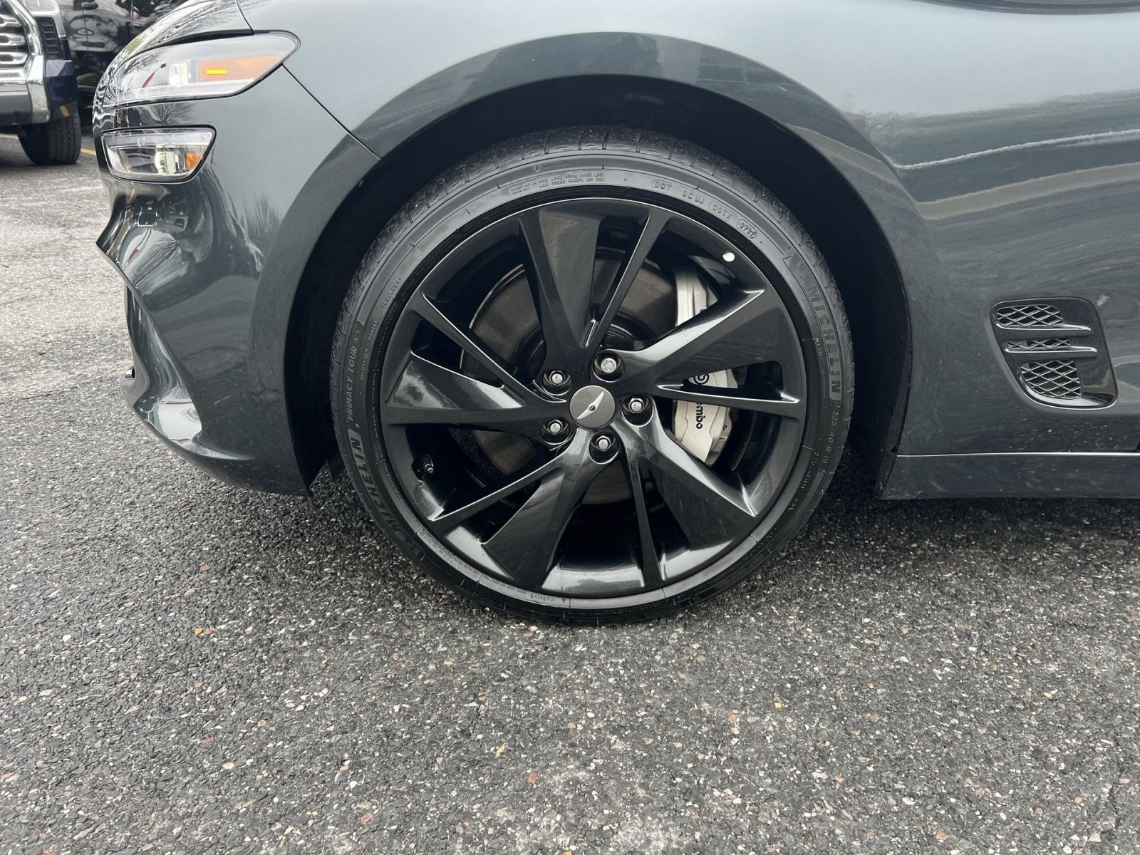 Used 2023 Genesis G70 3.3T w/ Sport Prestige Package image 12