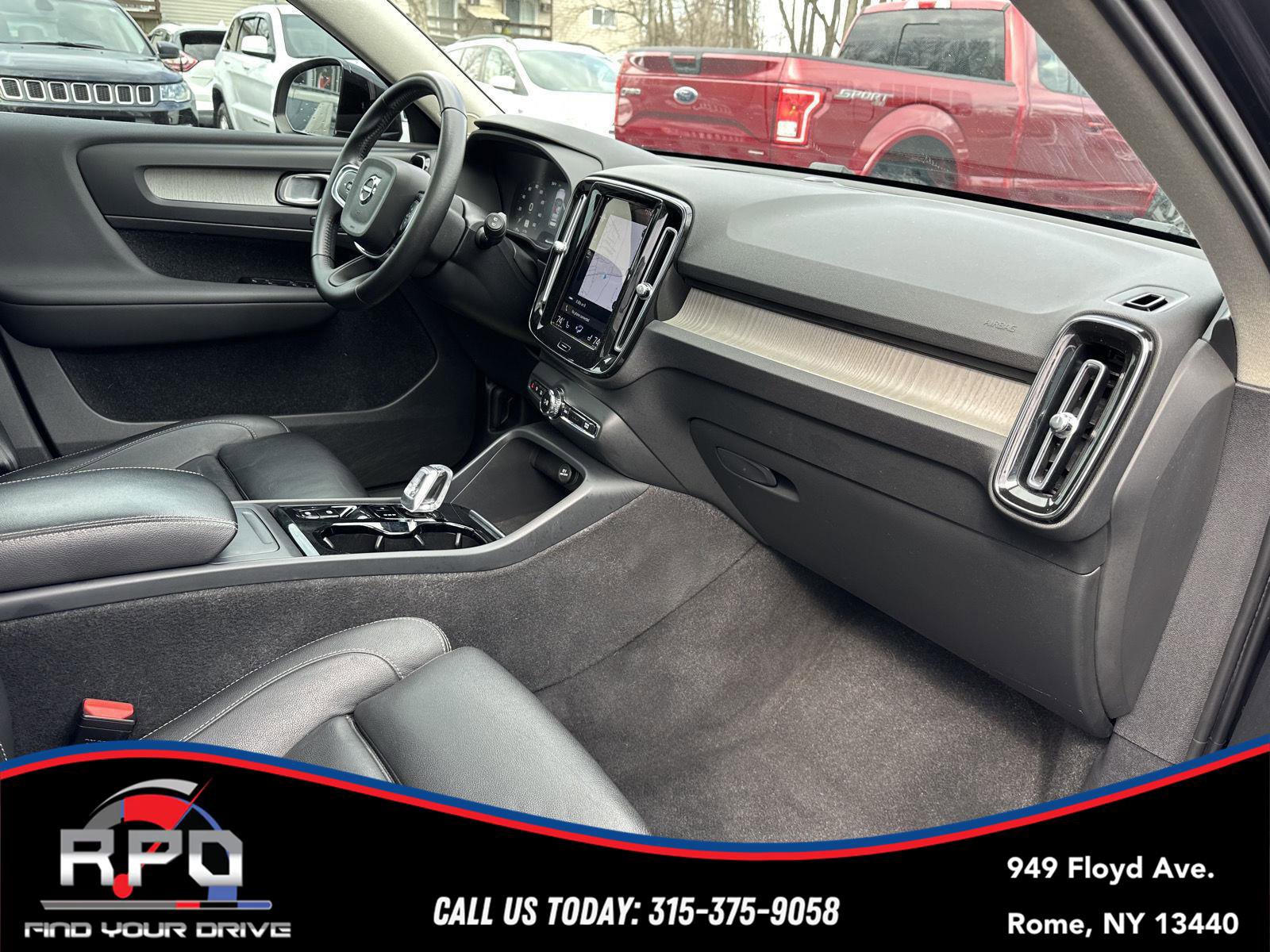 Used 2021 Volvo XC40 T5 Inscription w/ Advanced Package AWD/4WD image 32