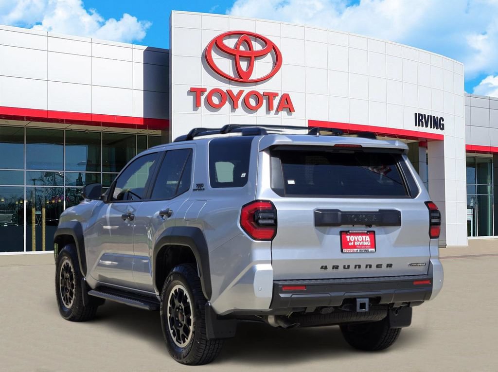 Certified 2025 Toyota 4Runner TRD Off-Road AWD/4WD image 3