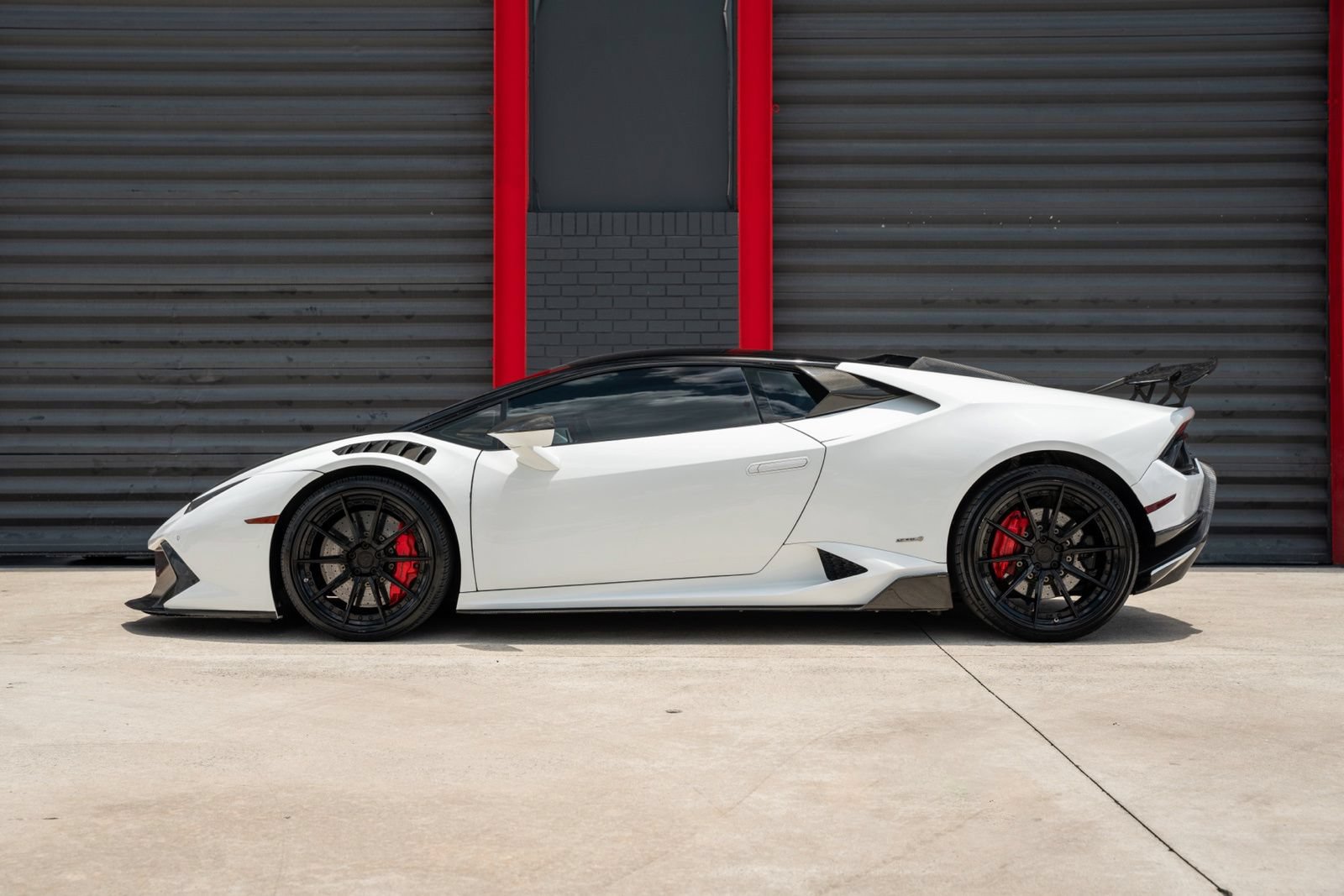 Used 2015 Lamborghini Huracan LP 610-4 AWD/4WD image 15