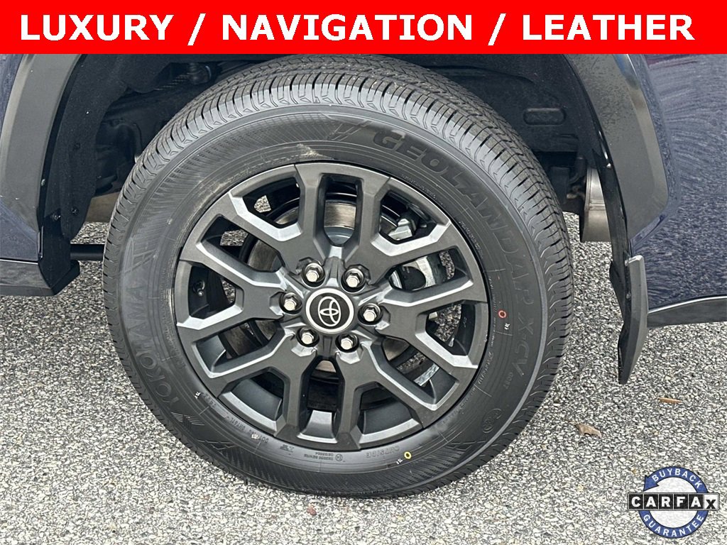 Used 2023 Toyota Sequoia Platinum image 29