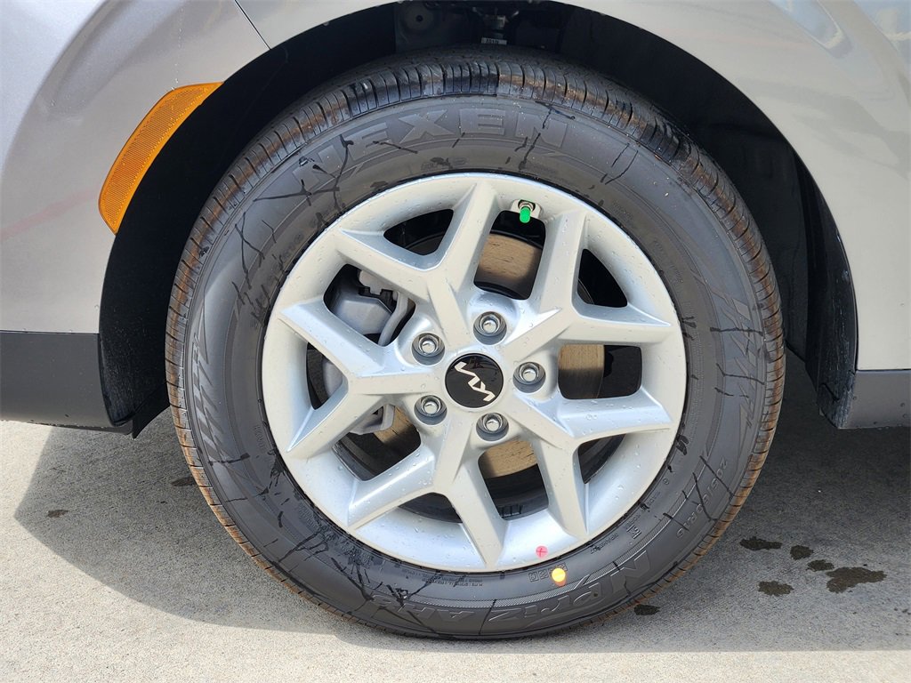 New 2025 Kia Soul S image 7