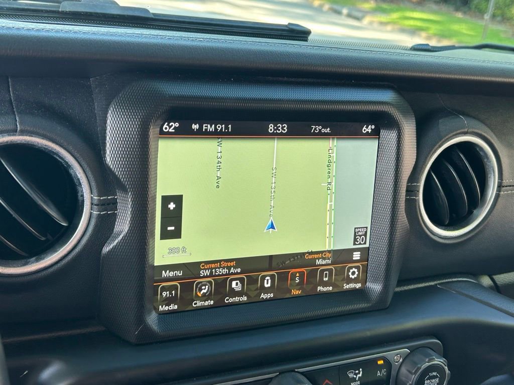Used 2022 Jeep Wrangler Unlimited Sahara AWD/4WD image 21