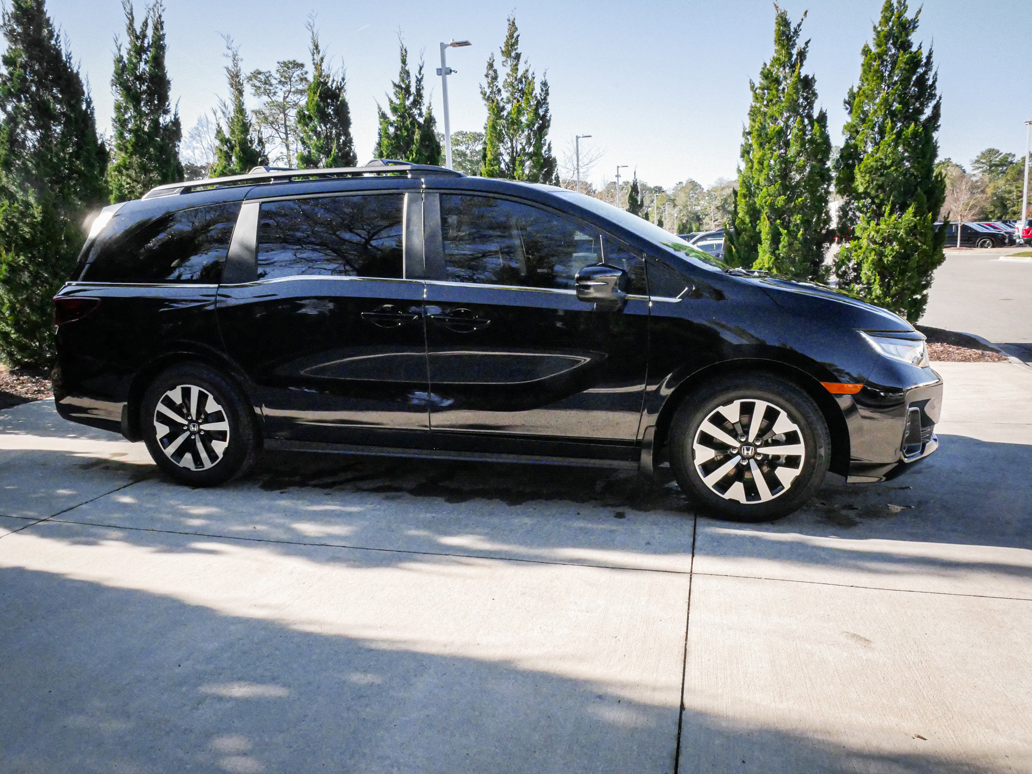 Used 2026 Honda Odyssey EX-L image 11