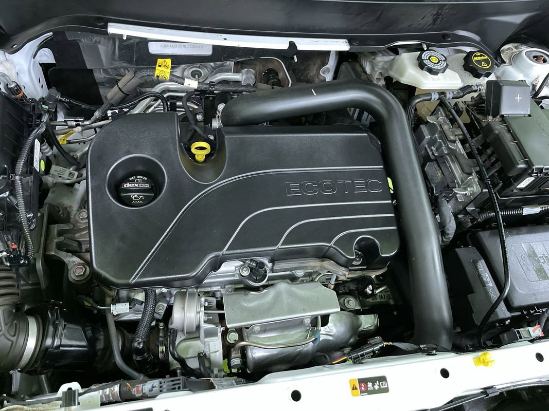 Used 2024 Chevrolet Equinox LS image 29