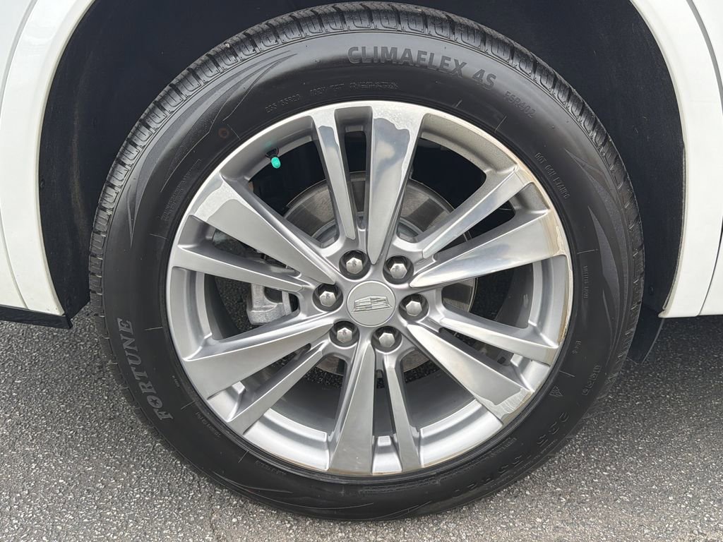 Certified 2023 Cadillac XT6 Premium Luxury image 17