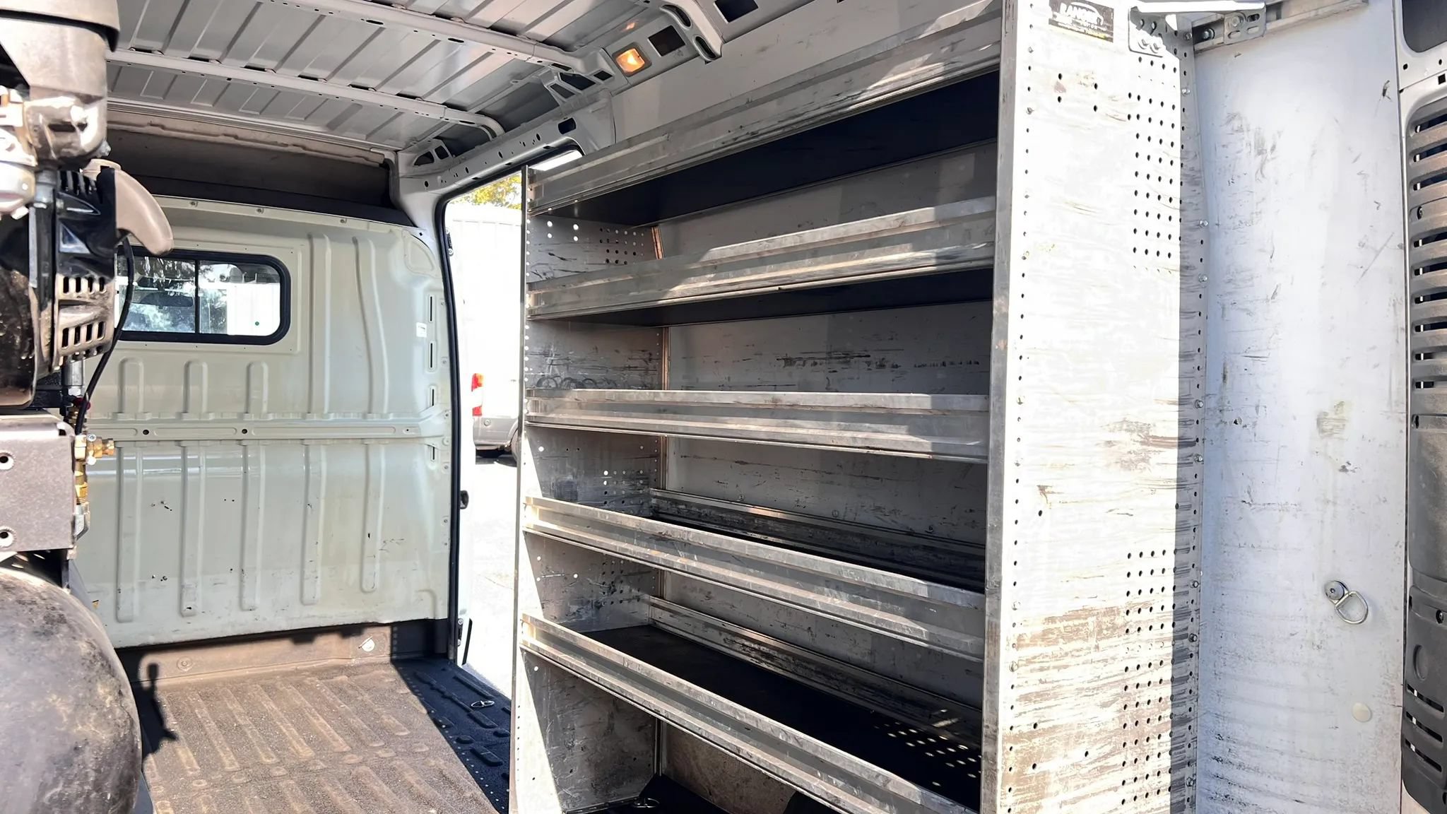 Used 2021 RAM ProMaster 2500 w/ Convenience Group FWD image 16