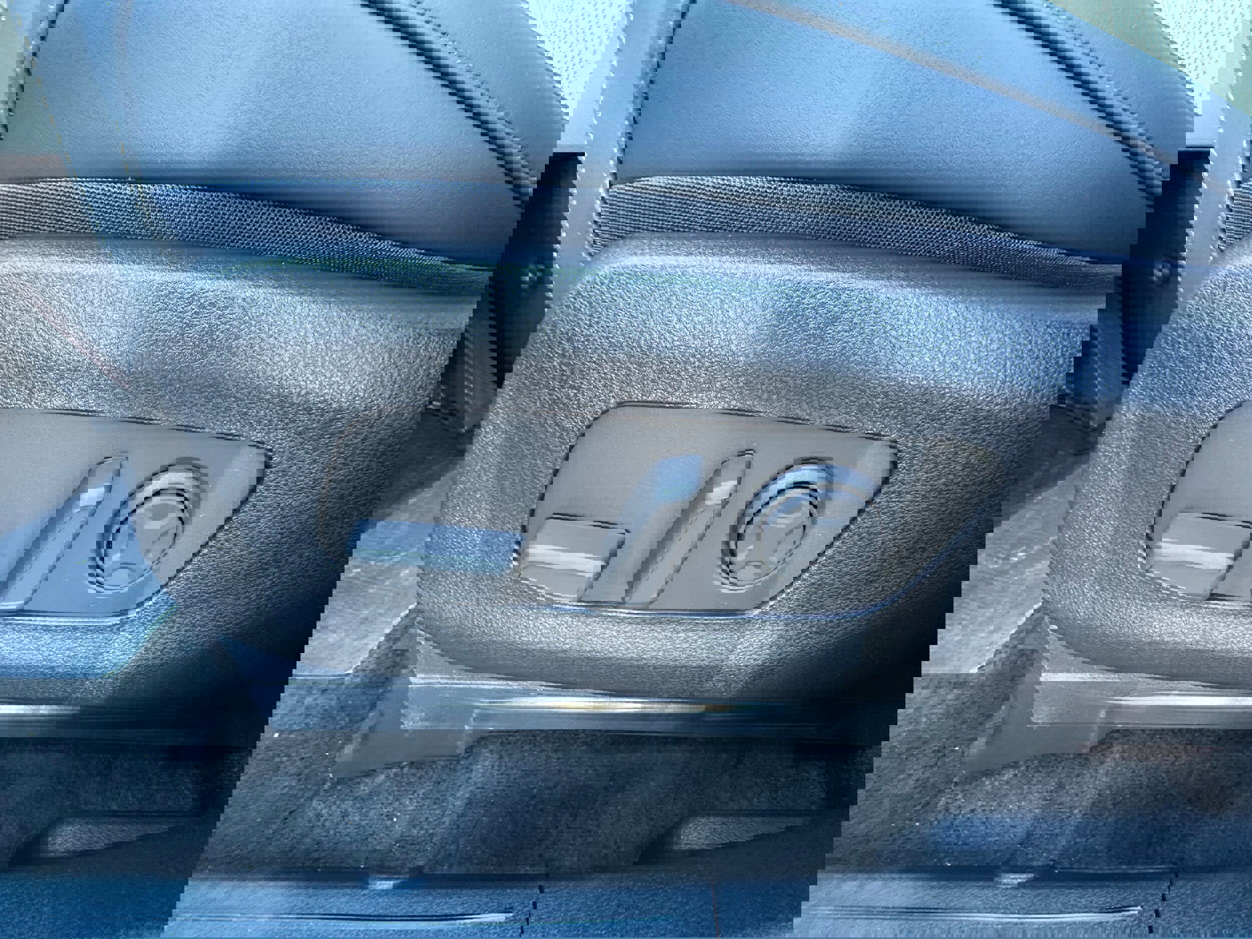 New 2026 Kia Carnival EX image 39