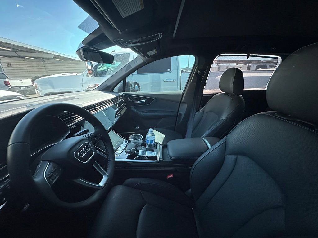 Used 2025 Audi Q7 3.0T Prestige w/ Prestige Package image 8