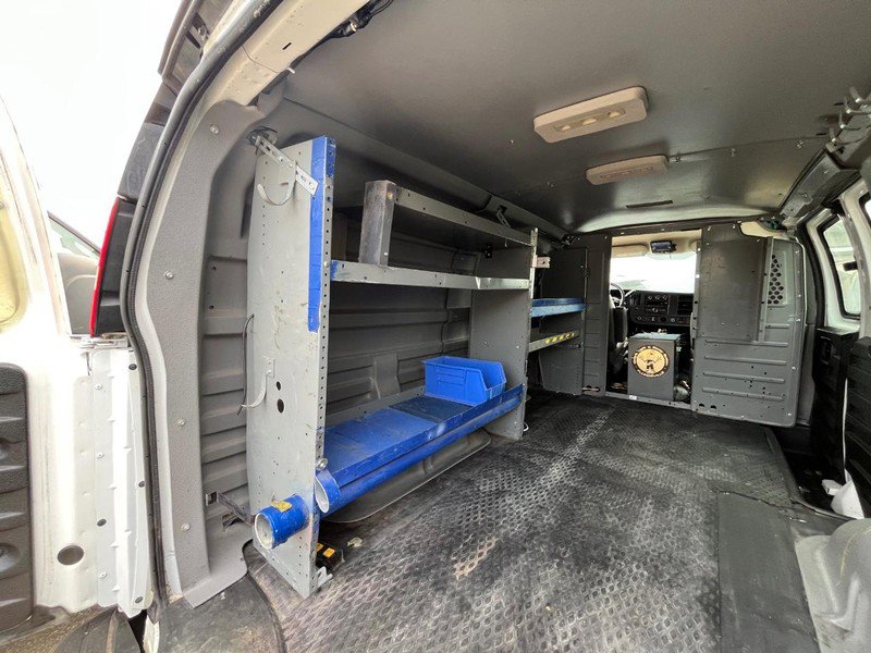 Used 2016 Chevrolet Express 2500 RWD 2500 135" image 11