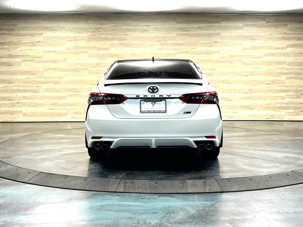 Used 2023 Toyota Camry XSE FWD image 17