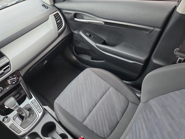 New 2025 Kia Seltos LX AWD/4WD image 15