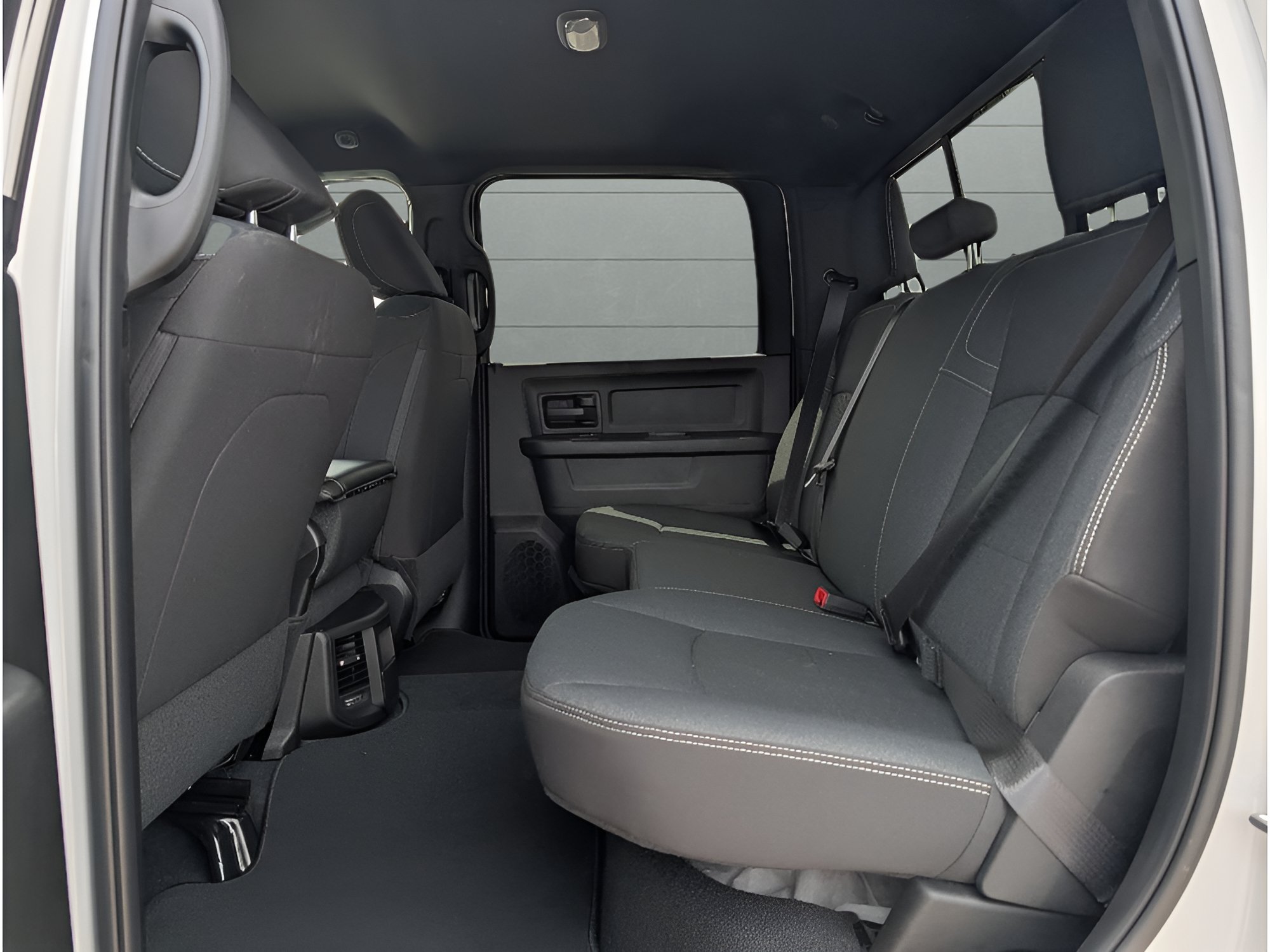 New 2026 RAM 2500 Tradesman AWD/4WD image 30