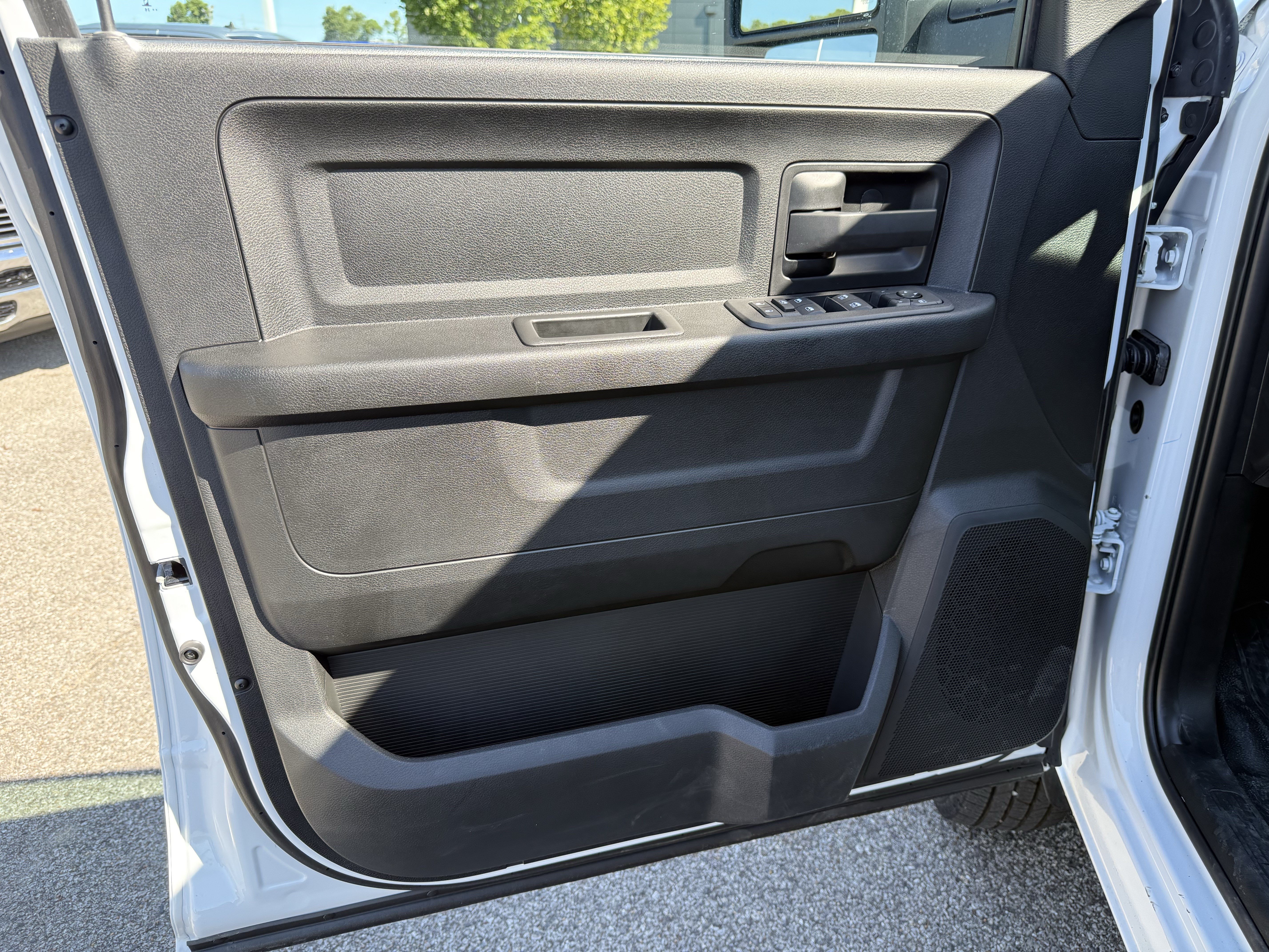 New 2026 RAM 3500 Tradesman AWD/4WD image 14