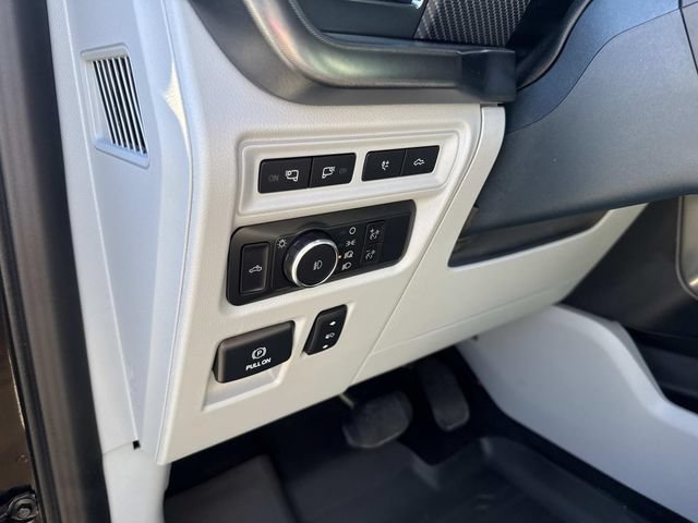 Used 2022 Ford F150 Limited AWD/4WD image 28