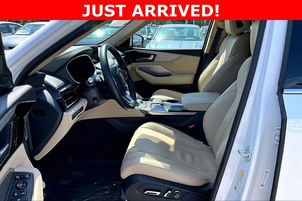 Used 2023 Acura MDX SH-AWD w/ Technology Package image 21