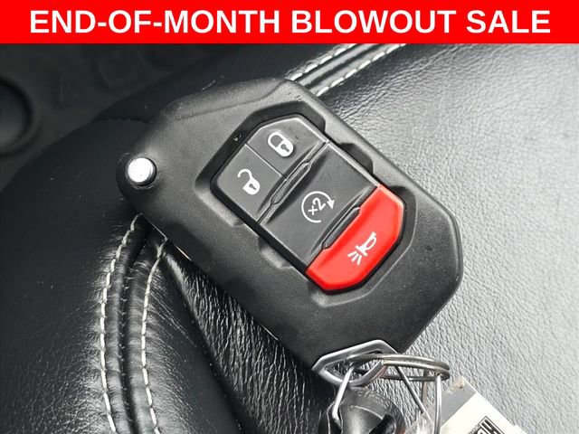 Used 2022 Jeep Wrangler Unlimited Sport w/ Sun And Sound Package image 23