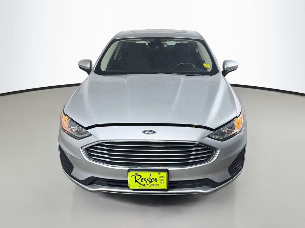 Used 2019 Ford Fusion SE AWD/4WD image 2