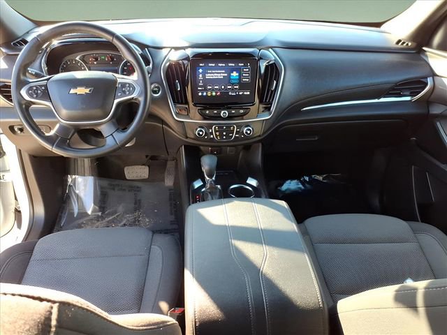 Used 2023 Chevrolet Traverse LT image 14