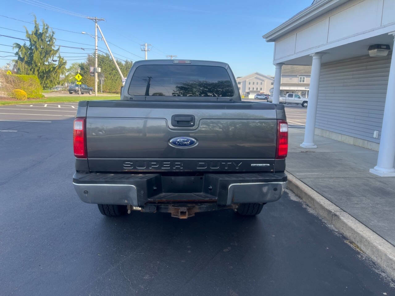 Used 2016 Ford F250 XLT w/ XLT Value Package AWD/4WD image 4