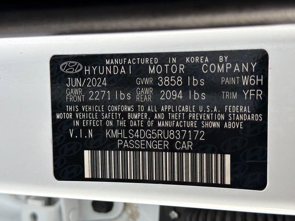 Used 2024 Hyundai Elantra SEL w/ Convenience Package FWD image 38