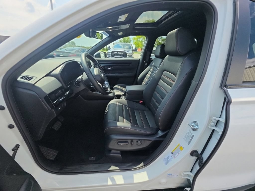 Used 2026 Honda CR-V Sport Touring image 16