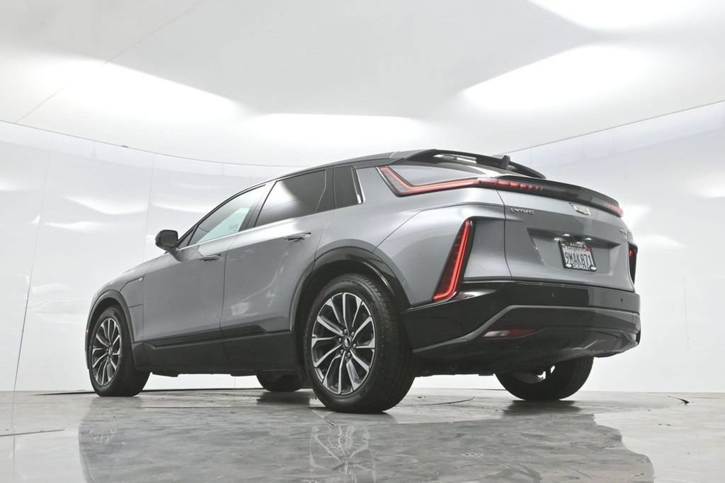 Used 2024 Cadillac Lyriq Sport RWD image 62