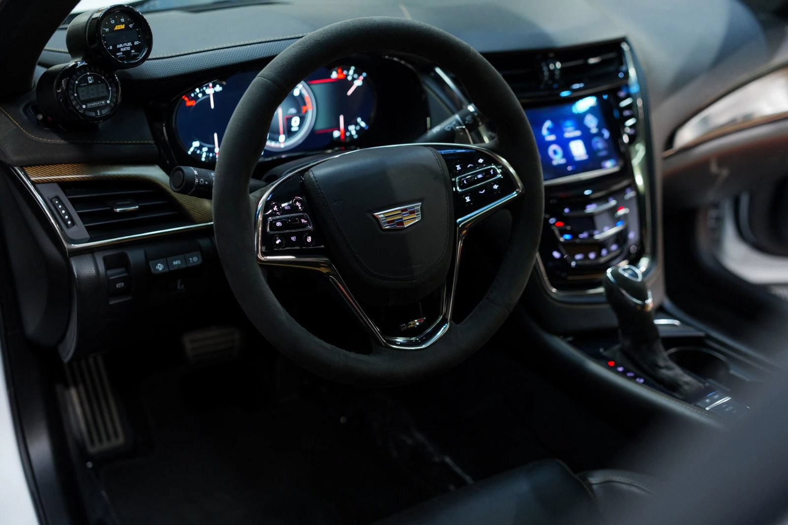 Used 2016 Cadillac CTS V w/ Luxury Package RWD image 30
