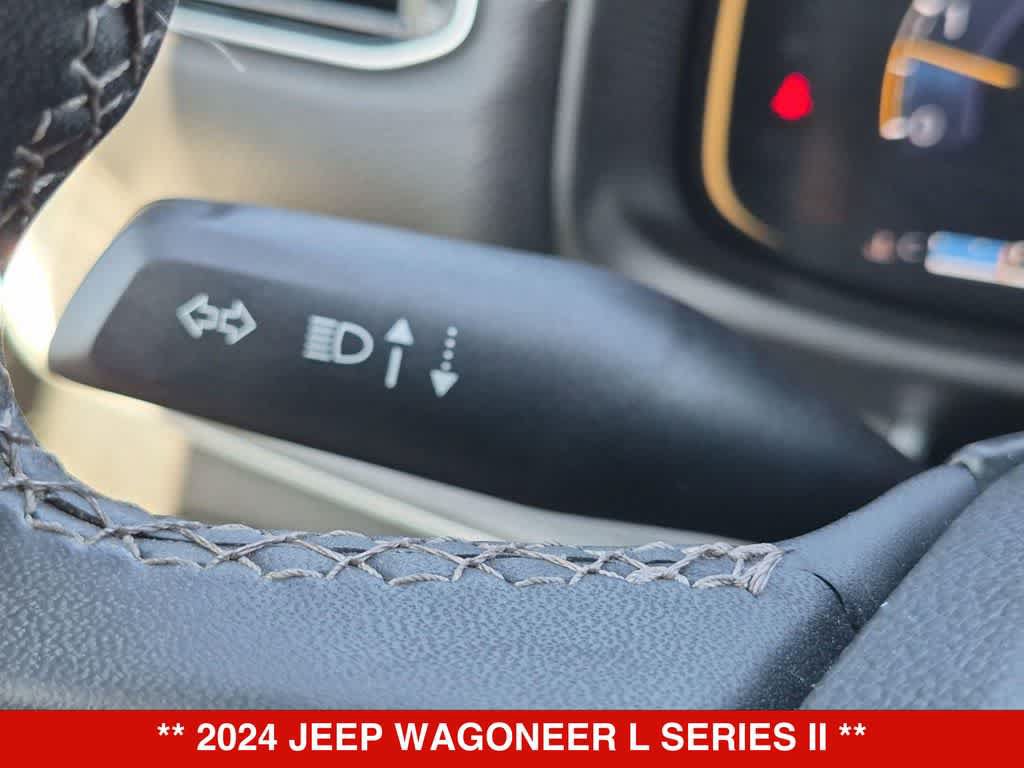 Used 2024 Jeep Wagoneer L Series II w/ Flexible Seating Group AWD/4WD image 26