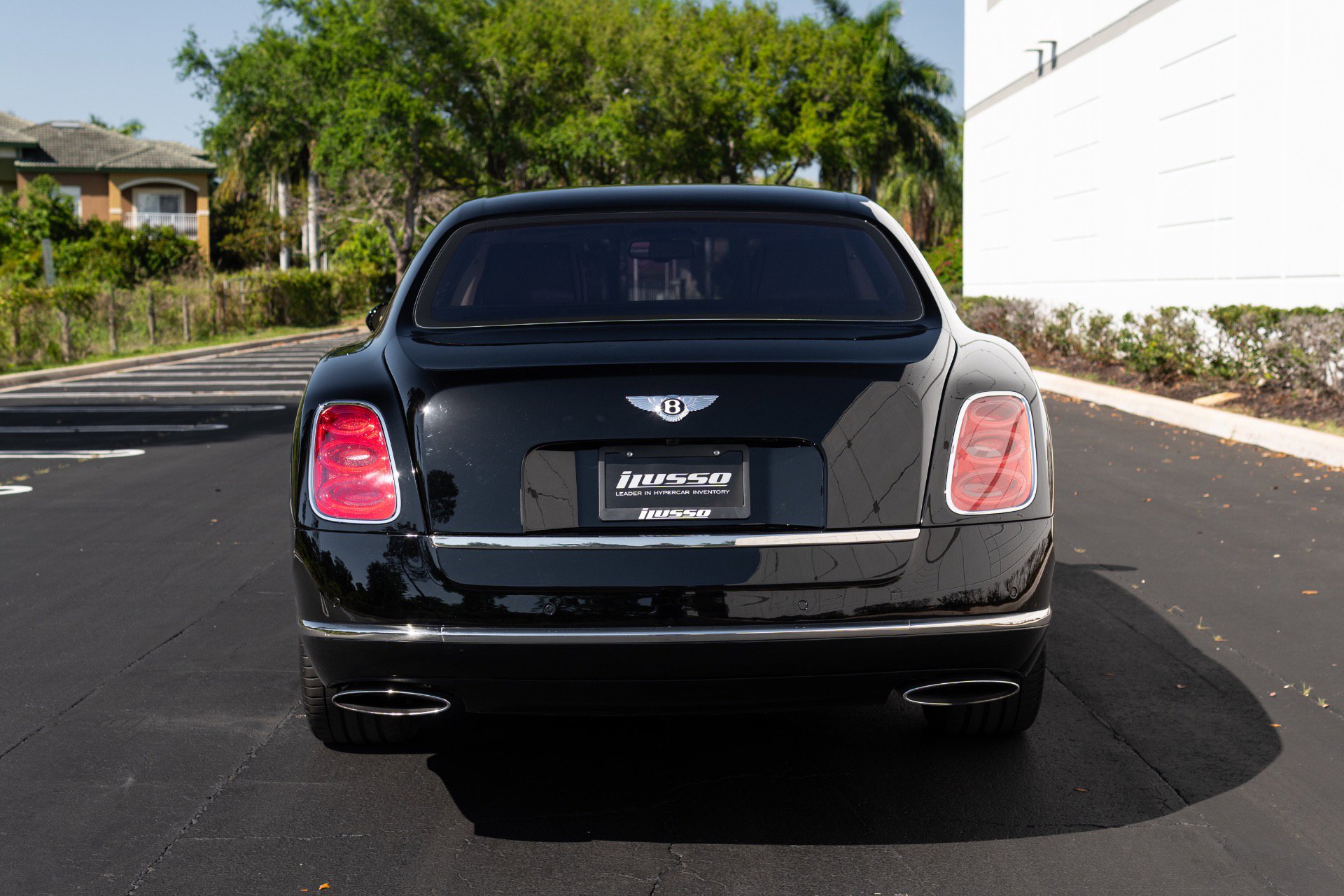 Used 2014 Bentley Mulsanne RWD image 3