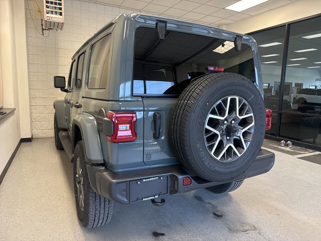 New 2026 Jeep Wrangler Unlimited Sahara AWD/4WD image 16