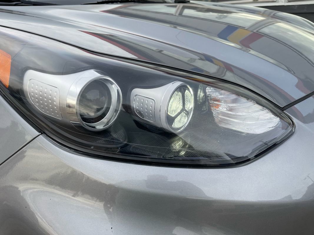 Used 2022 Kia Sportage LX image 9