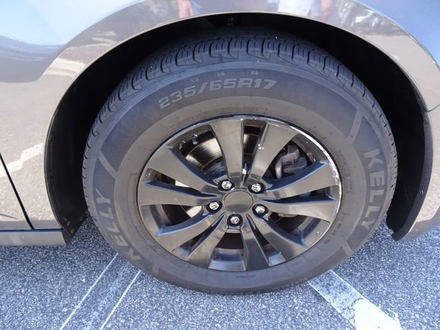 Used 2016 Honda Odyssey SE image 30