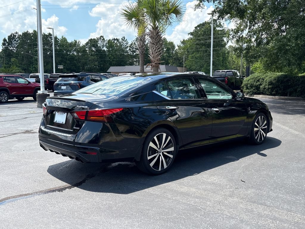 Used 2020 Nissan Altima 2.0 Platinum FWD image 28