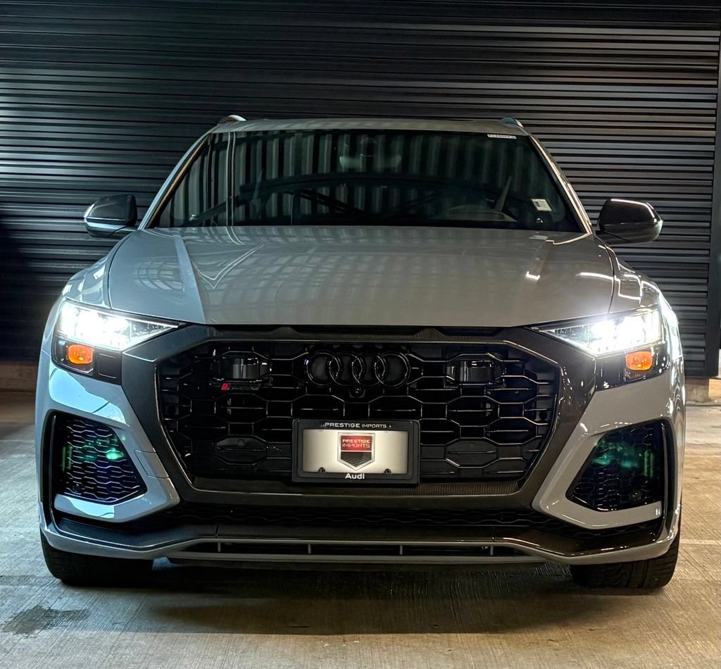 Used 2023 Audi RS Q8 AWD/4WD image 6