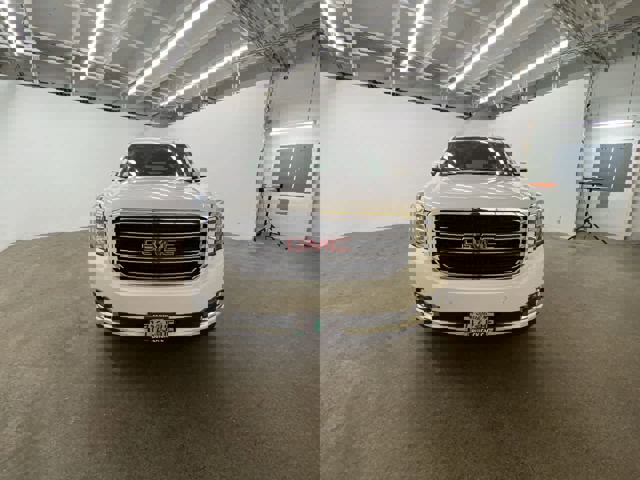 Used 2016 GMC Yukon SLT w/ Open Road Package image 9