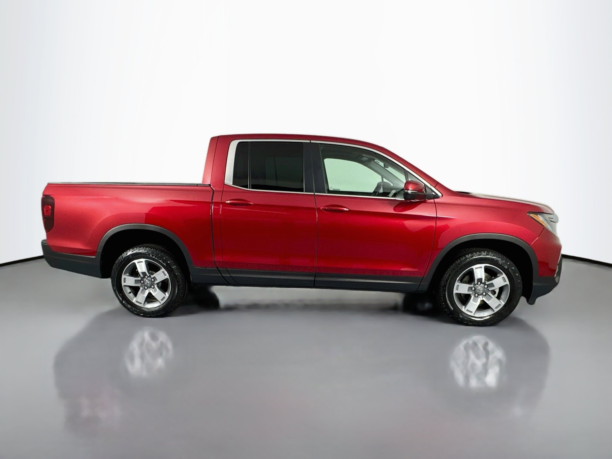 Certified 2024 Honda Ridgeline RTL image 4