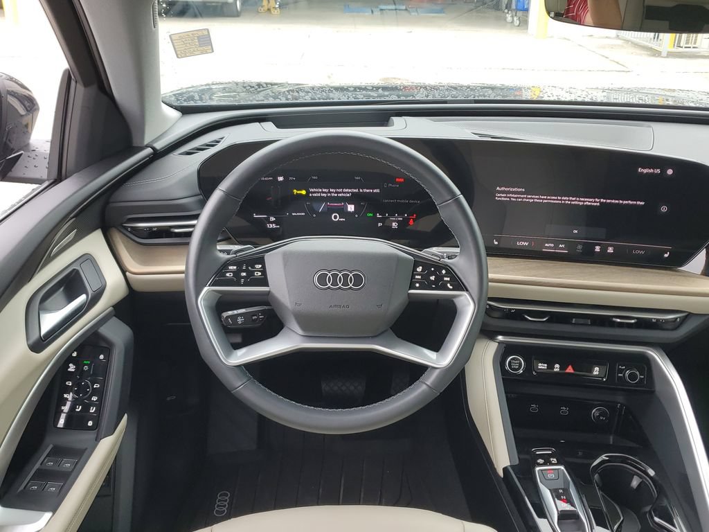 Certified 2025 Audi Q5 Premium w/ Premium Plus AWD/4WD image 3