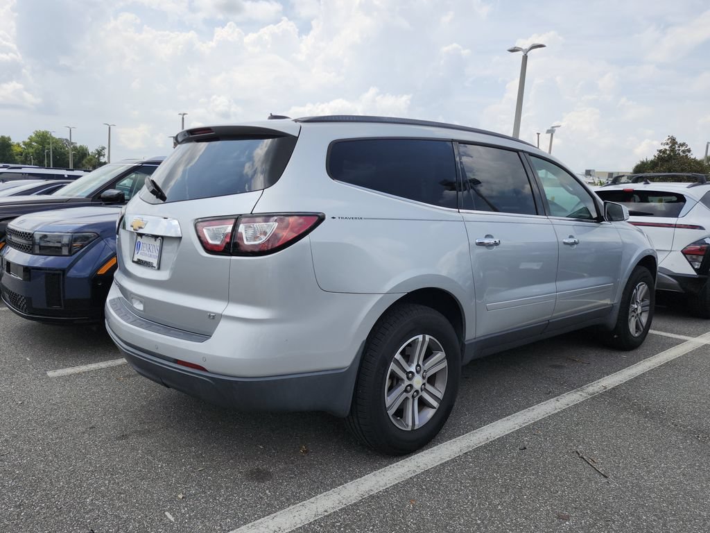 Used 2017 Chevrolet Traverse LT FWD image 8