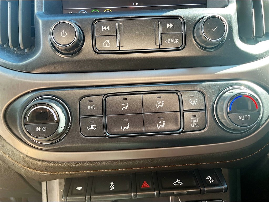 Used 2022 GMC Canyon AT4 w/ Trailering Package image 15