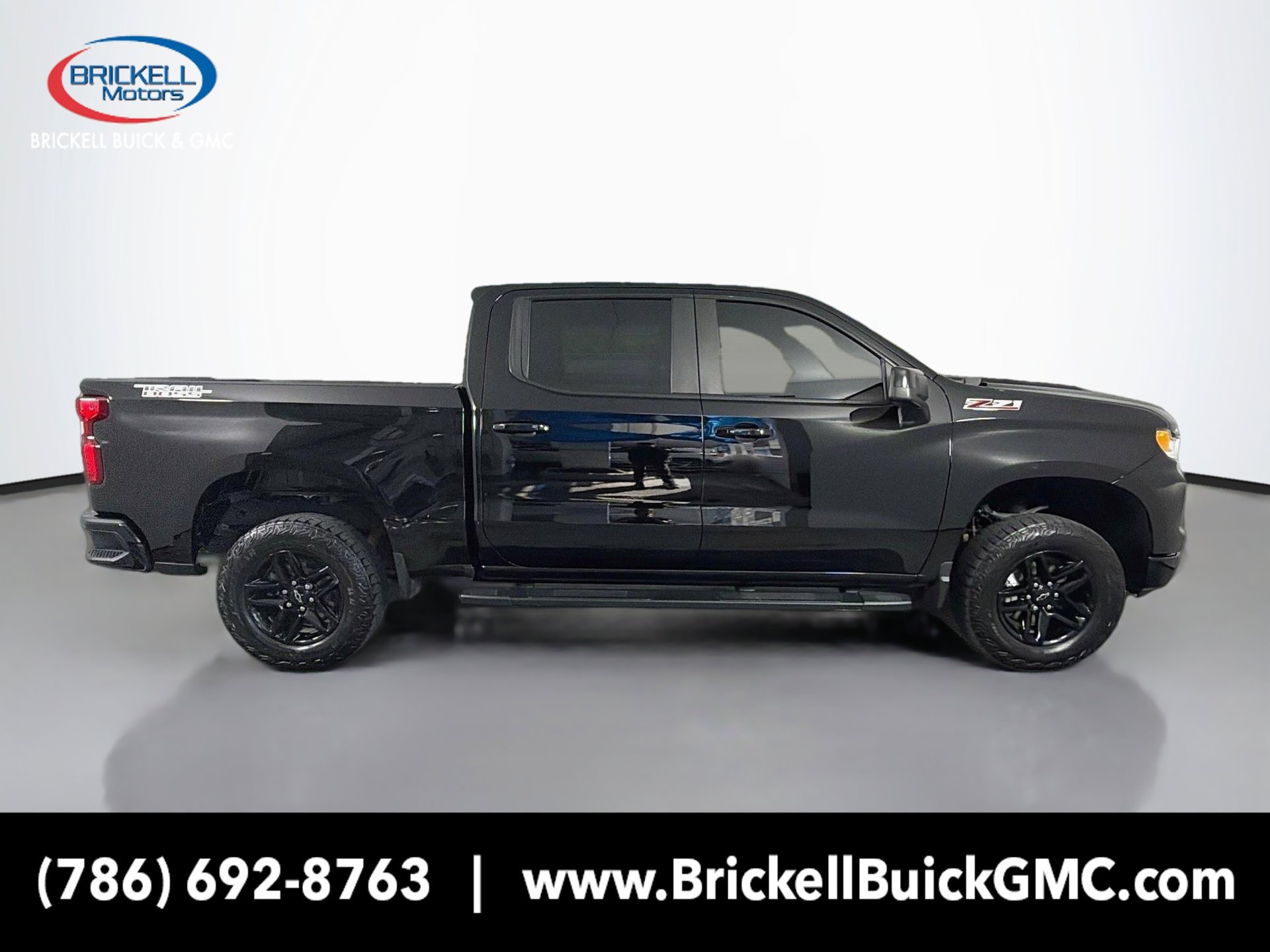 Used 2024 Chevrolet Silverado 1500 LT Trail Boss AWD/4WD image 7