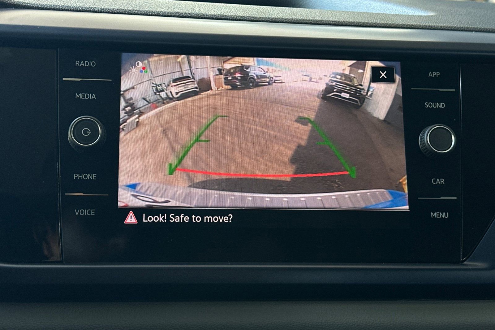 Used 2023 Volkswagen Taos SE FWD image 20