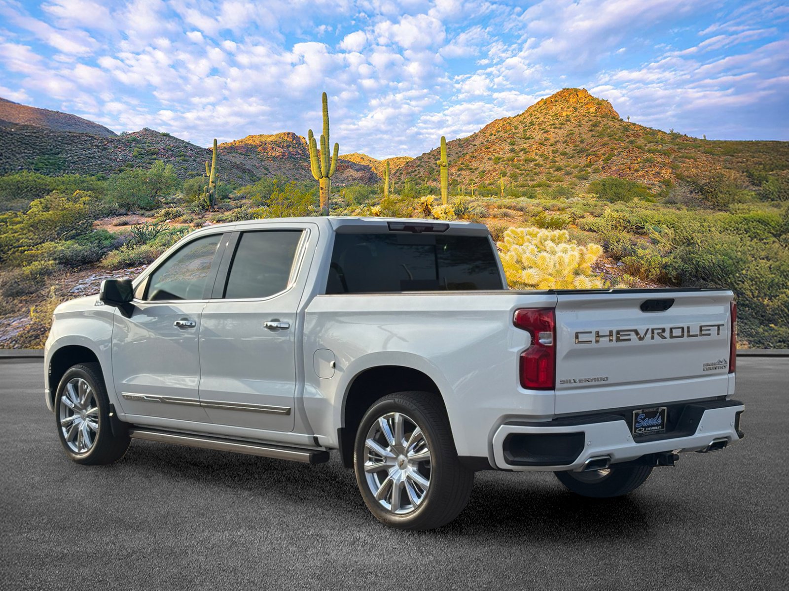 Used 2025 Chevrolet Silverado 1500 High Country AWD/4WD image 6