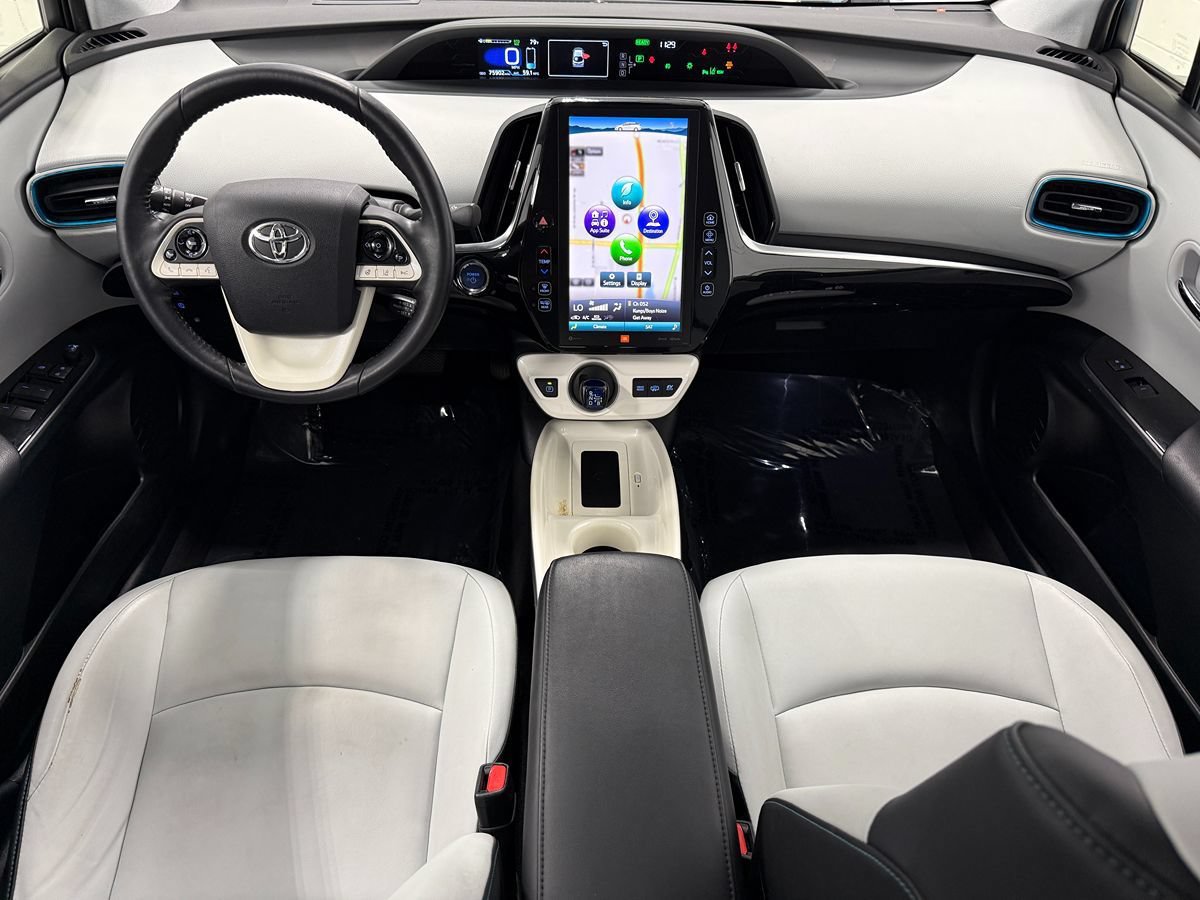 Used 2019 Toyota Prius Prime Advanced w/ Carpet Mat Package FWD image 12