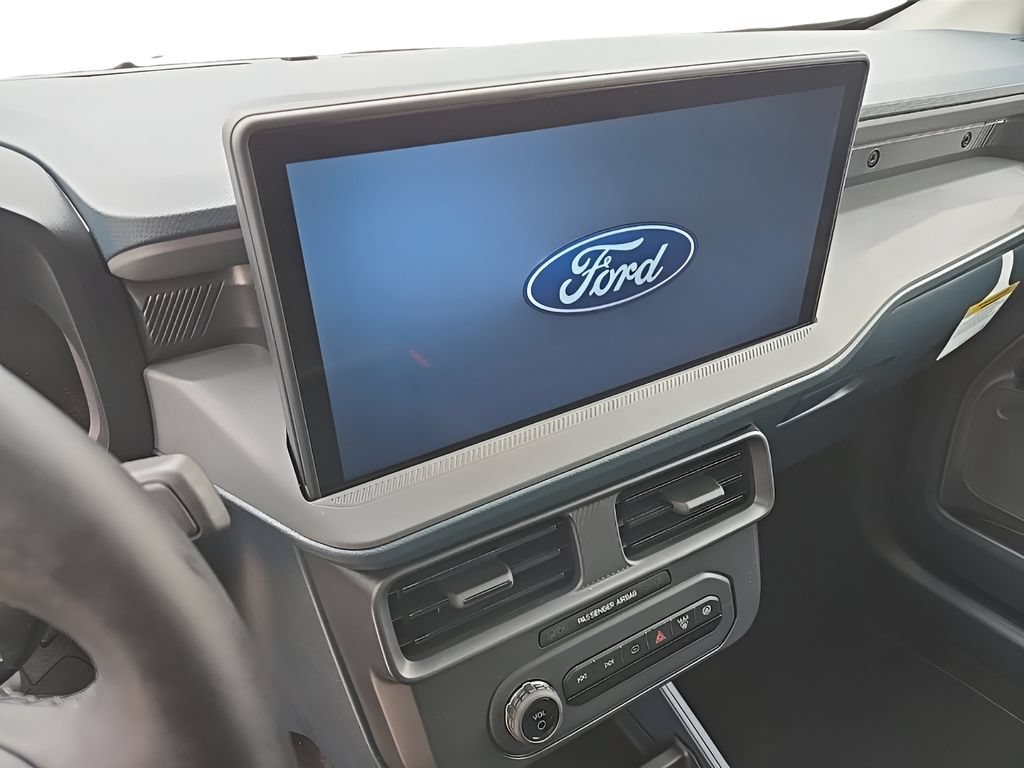 New 2026 Ford Maverick XLT w/ Equipment Group 301A AWD/4WD image 17