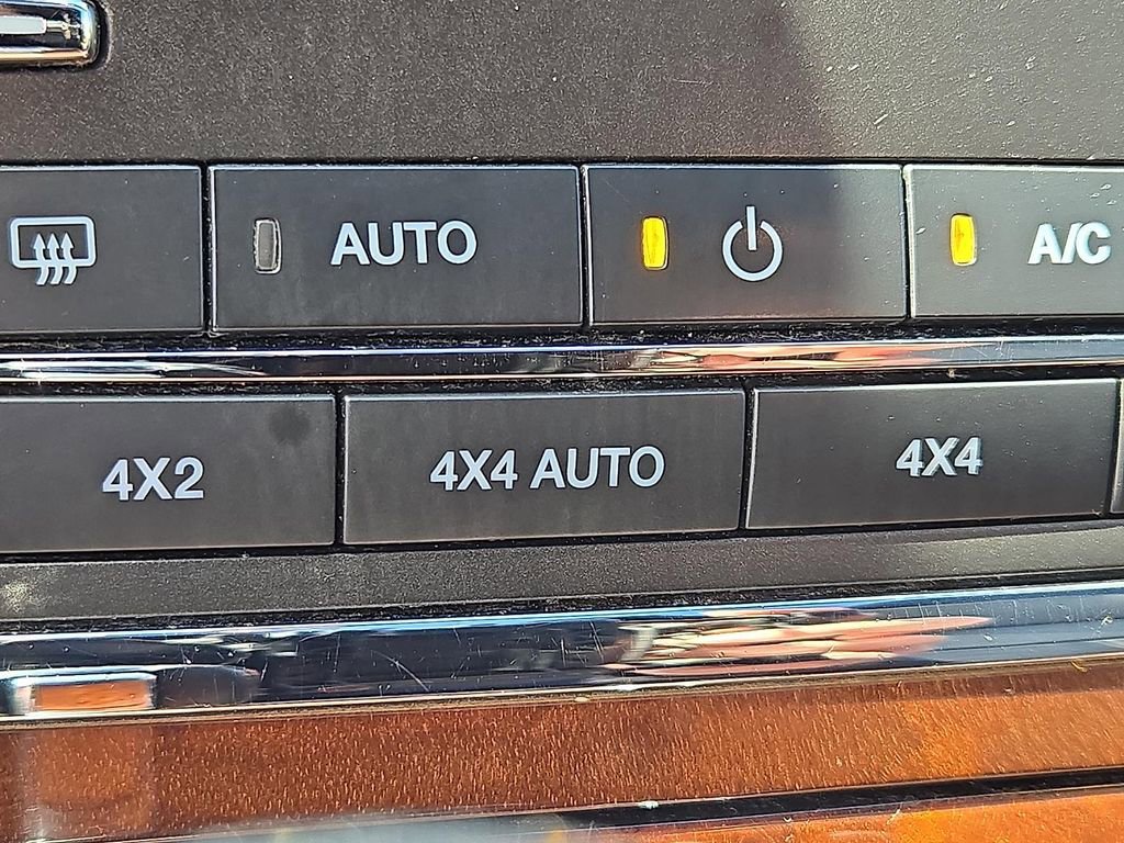 Used 2017 Lincoln Navigator Select AWD/4WD image 27