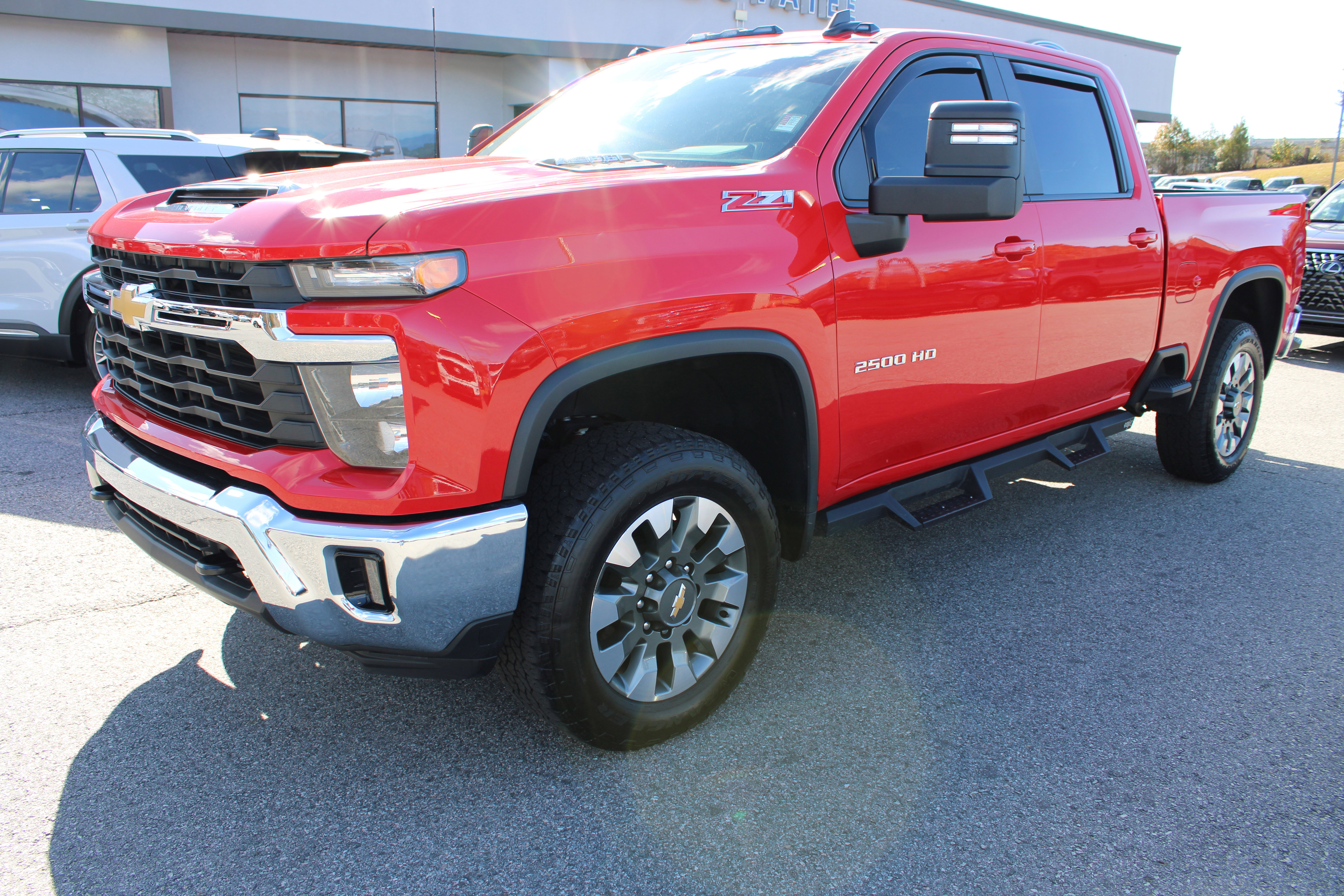 Used 2024 Chevrolet Silverado 2500 LT video 2