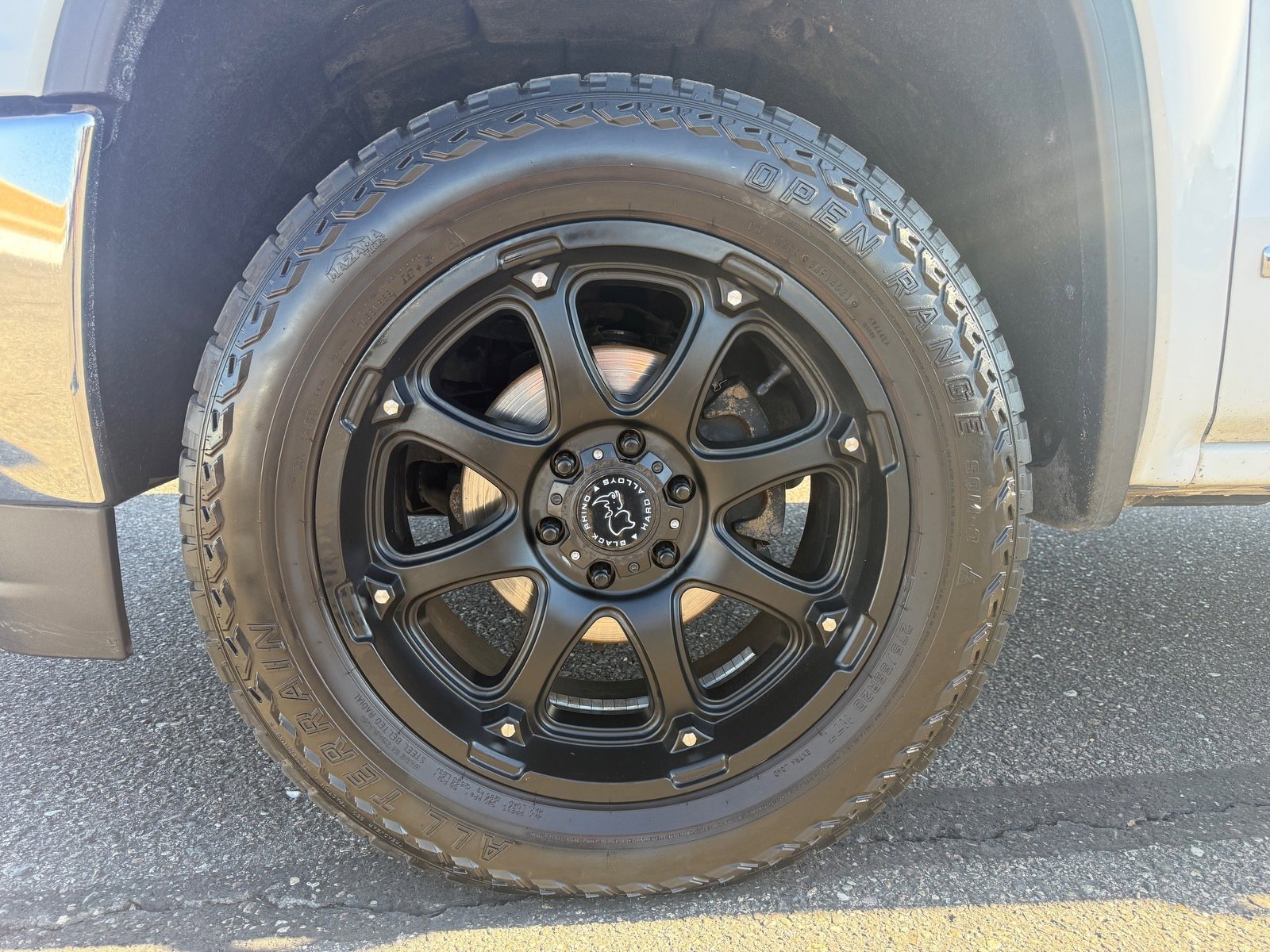 Used 2017 GMC Sierra 1500 SLT w/ SLT Premium Package image 9