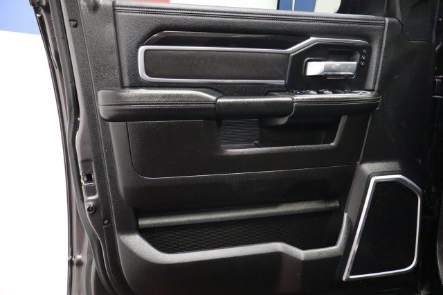 Used 2019 RAM 2500 Laramie w/ Night Edition AWD/4WD image 45