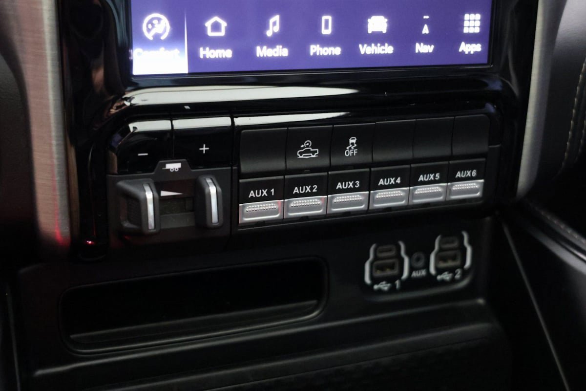 Used 2022 RAM 1500 TRX w/ TRX Level 1 Equipment Group AWD/4WD image 32